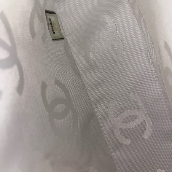 🌸 Chanel Medium Classic Flap - Camelia Ivory Patent Leather 🌸 - Picture 13 of 13